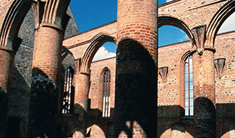 Zerbst, church, building